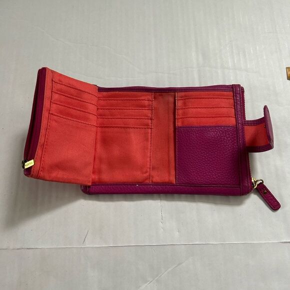 Fossil Emma Trifold Pink Leather Wallet - Picture 6 of 14